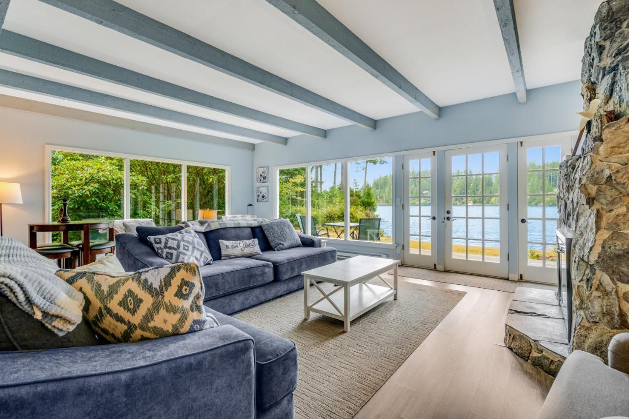 Grandpa'S Lake House Florence Bagian luar foto